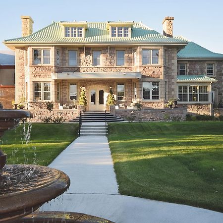 فندق Manoir Chamberland (Adults Only) مونتيبيلو المظهر الخارجي الصورة